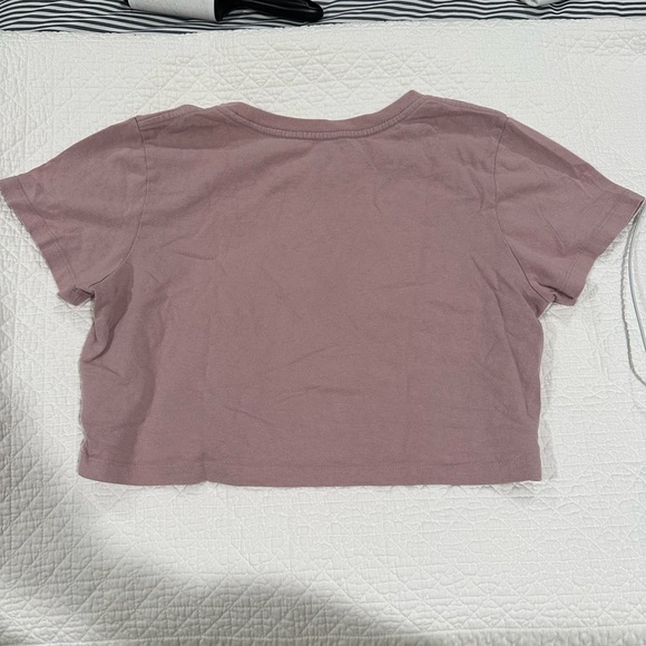 Urban Outfitters Mauve Cropped Tee size medium - Picture 2 of 2